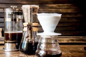 Melhor método para fazer café em casa vai depender do seu gosto