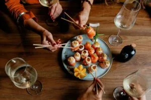 como harmonizar vinho com comida japonesa